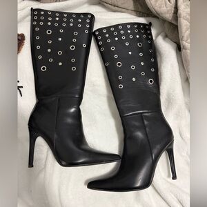 Pointy black boots